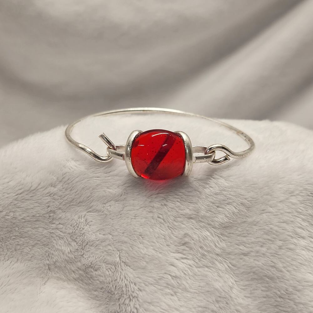 Vintage red and silver wire bracelet